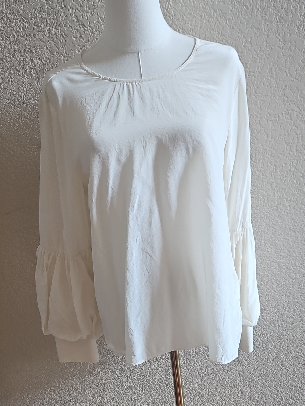 ANTONIO MELANI Cream Puff-Sleeve  Silk Blouse